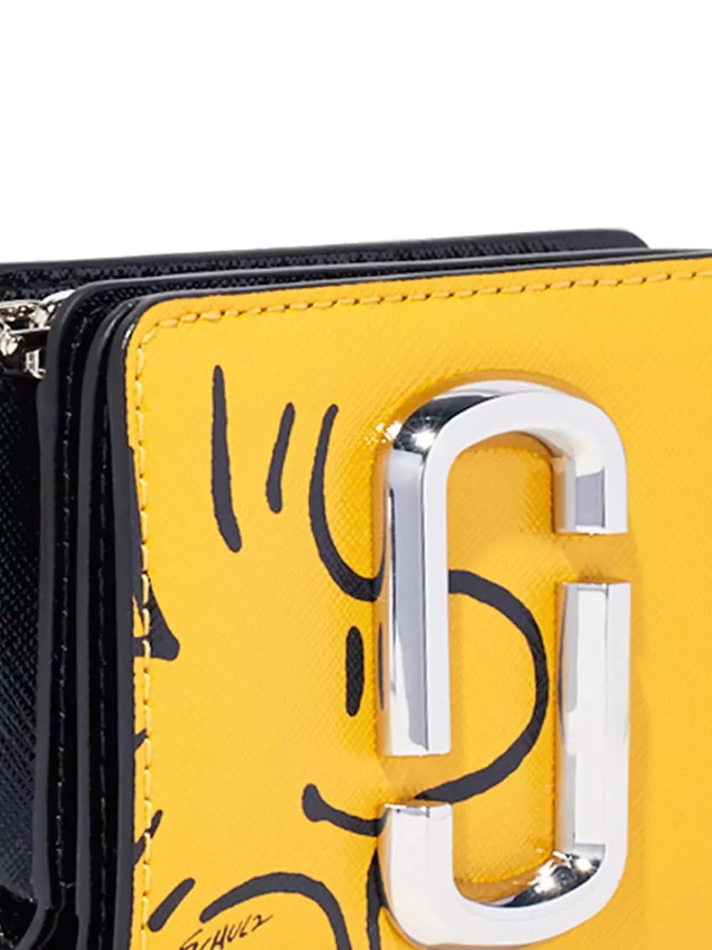 Marc Jacobs Mini The Snapshot Peanuts compact wallet 5 Marc Jacobs mini The Snapshot Peanuts compact wallet